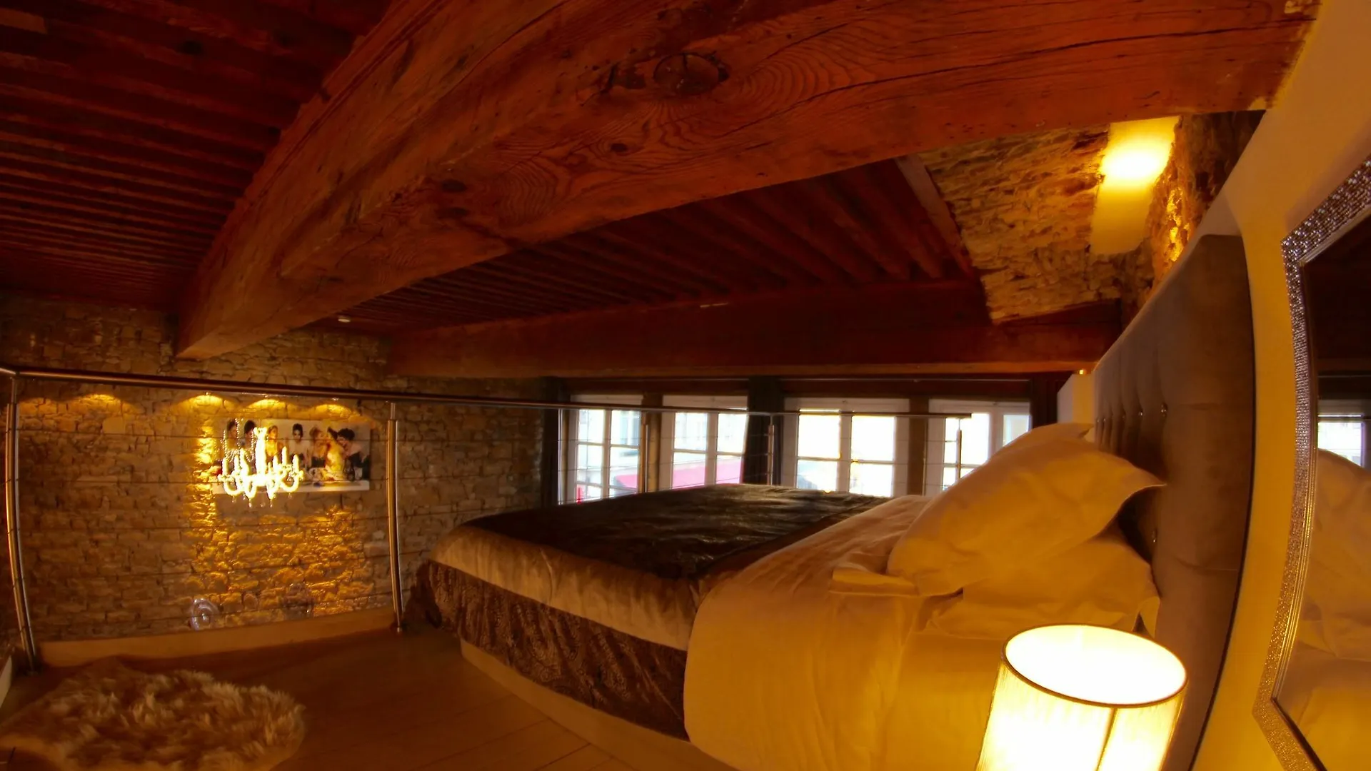 La Suite Merciere Lyon France